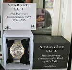 sg1-10th-anniversary-watch-02.jpg