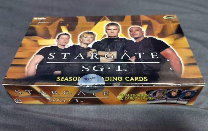 trading-cards_sg1-season-6-box.jpg