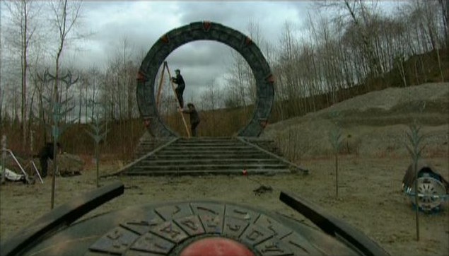 lowdown_stargate_sg1_406.jpg